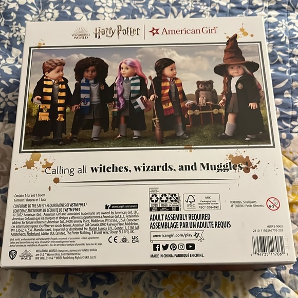 Harry Potter x American Girl sorting hat and nimbus 2000 - Picture 2 of 3